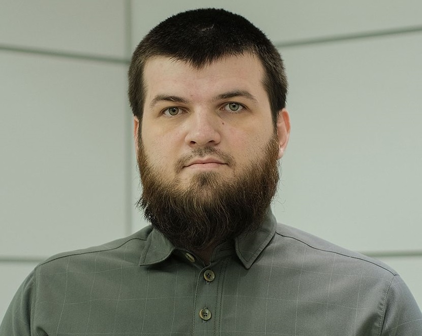 Адам Черхигов