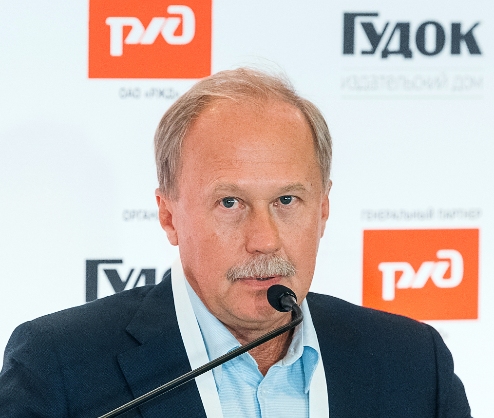 Александр Белов