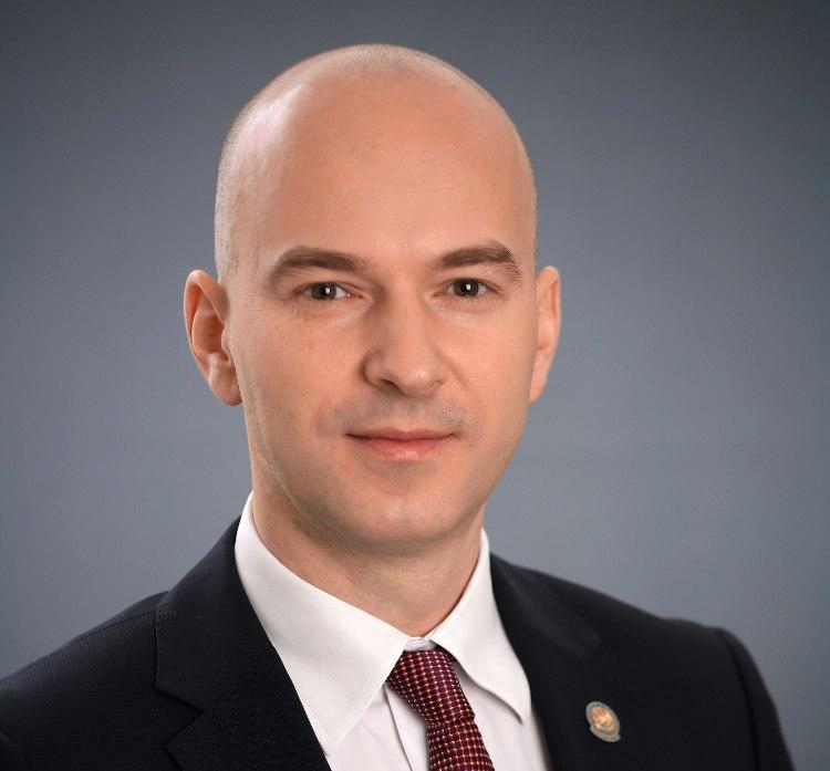 Сергей Иванов