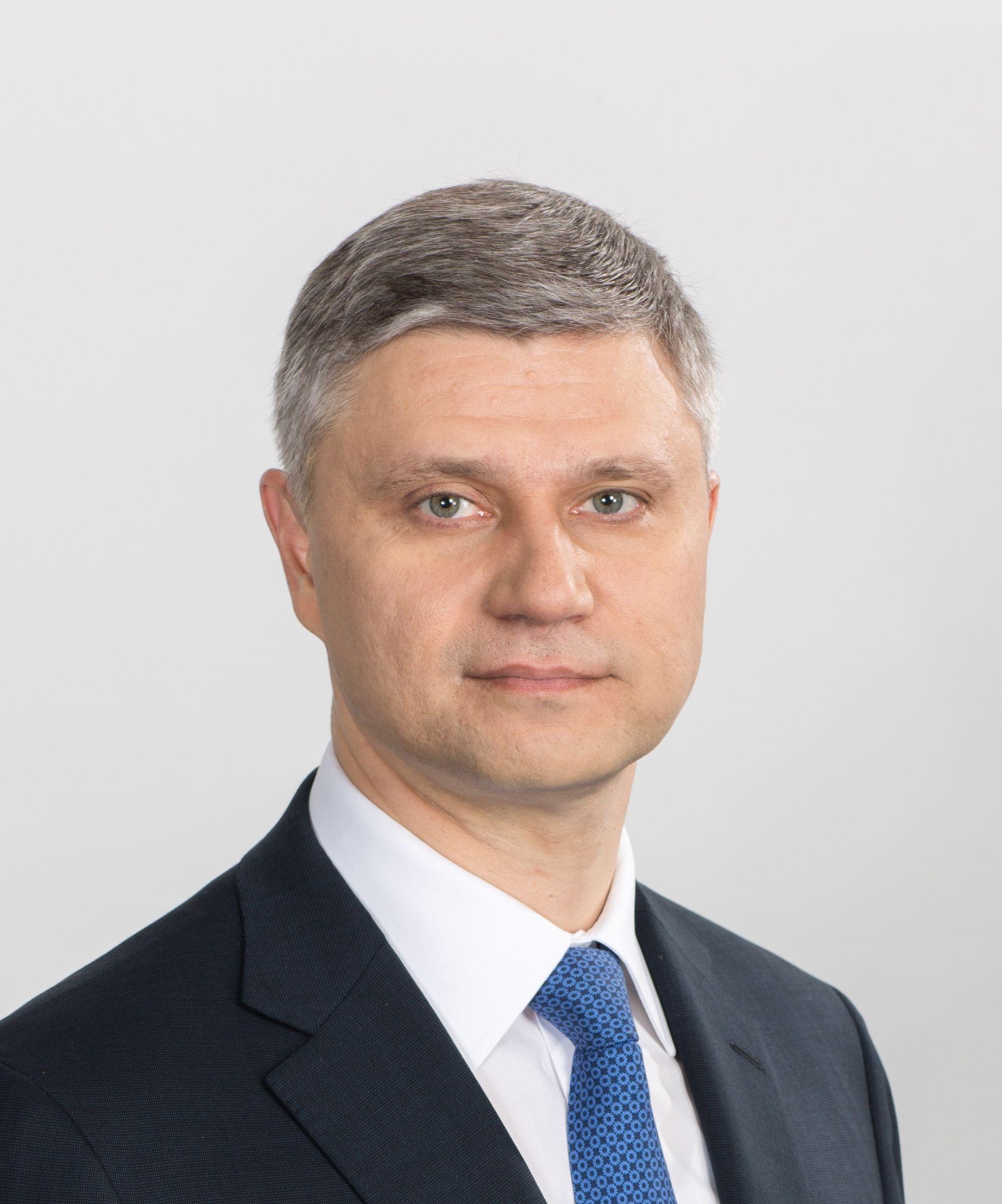 Олег Белозёров